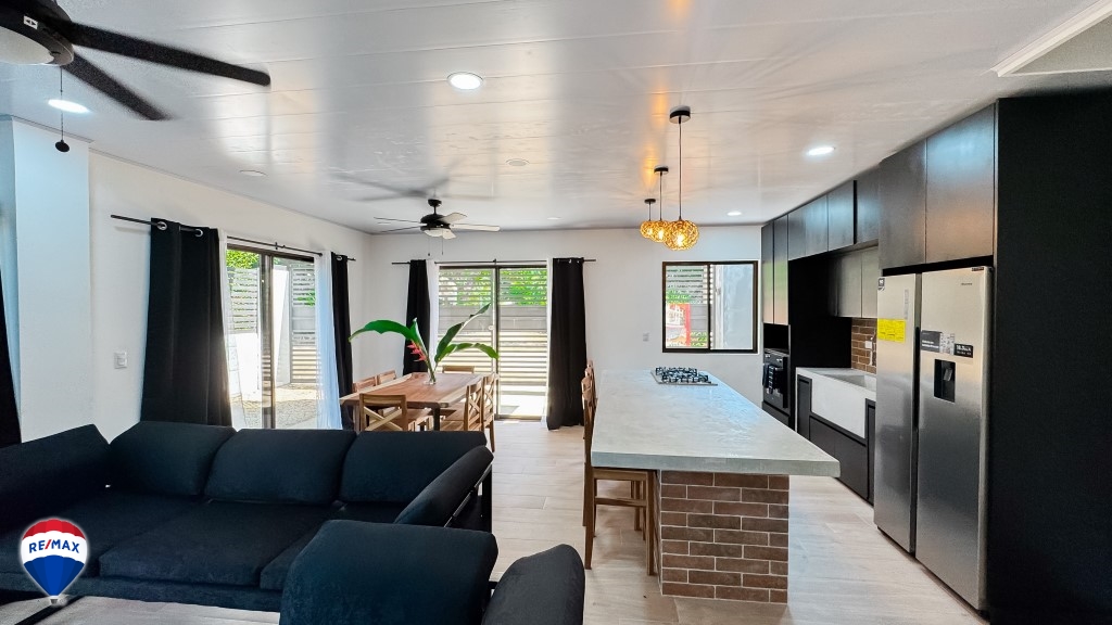 Homes for sale in Hermosa Beach Costa Rica