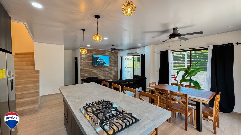 Homes for sale in Hermosa Beach Costa Rica