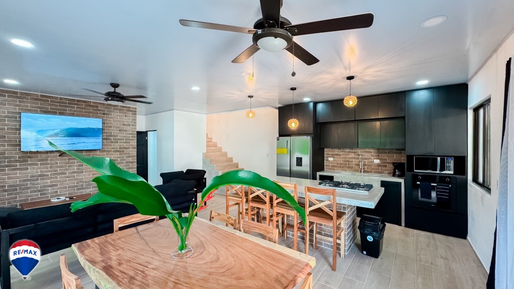 Homes for sale in Hermosa Beach Costa Rica