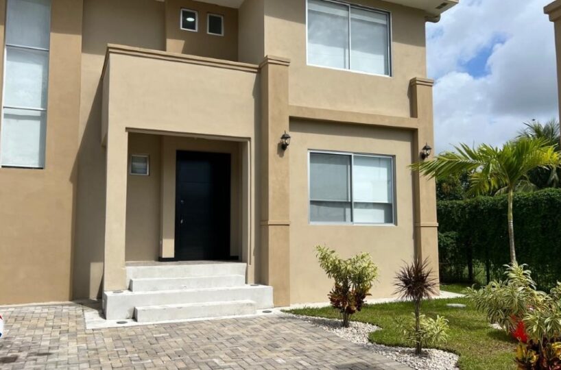 Homes for sale in Hermosa Beach Costa Rica