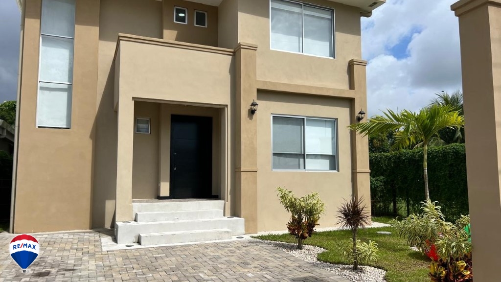 Homes for sale in Hermosa Beach Costa Rica