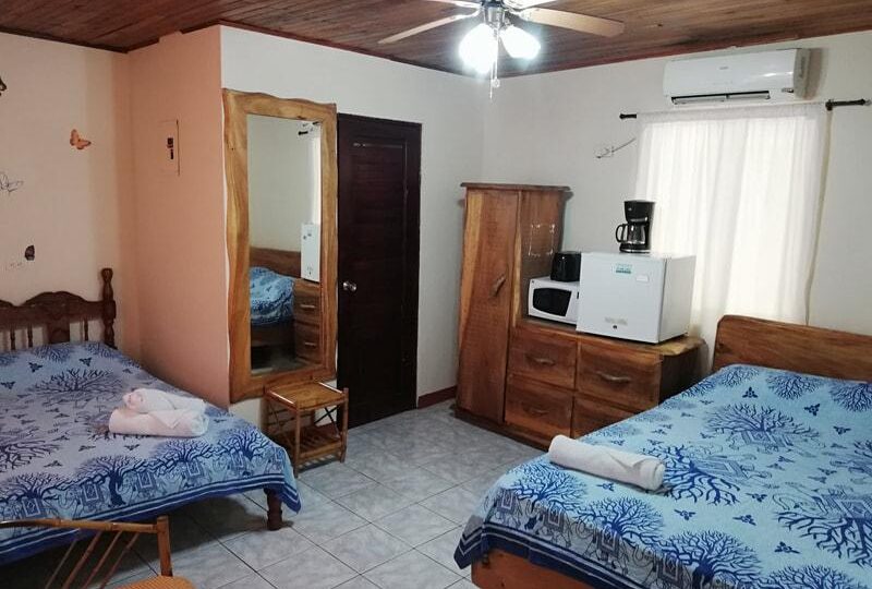 Hotel - B&B for sale in Hermosa Beach Costa Rica