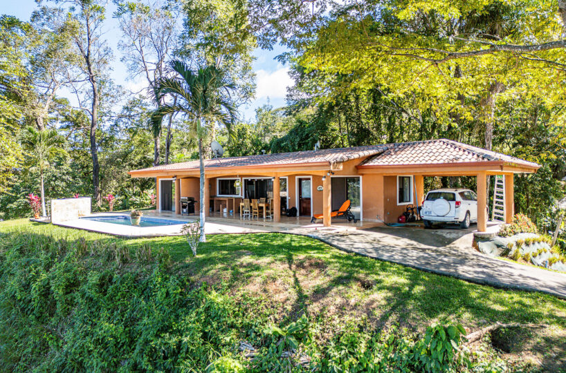 Homes for sale in Tarcoles Costa Rica