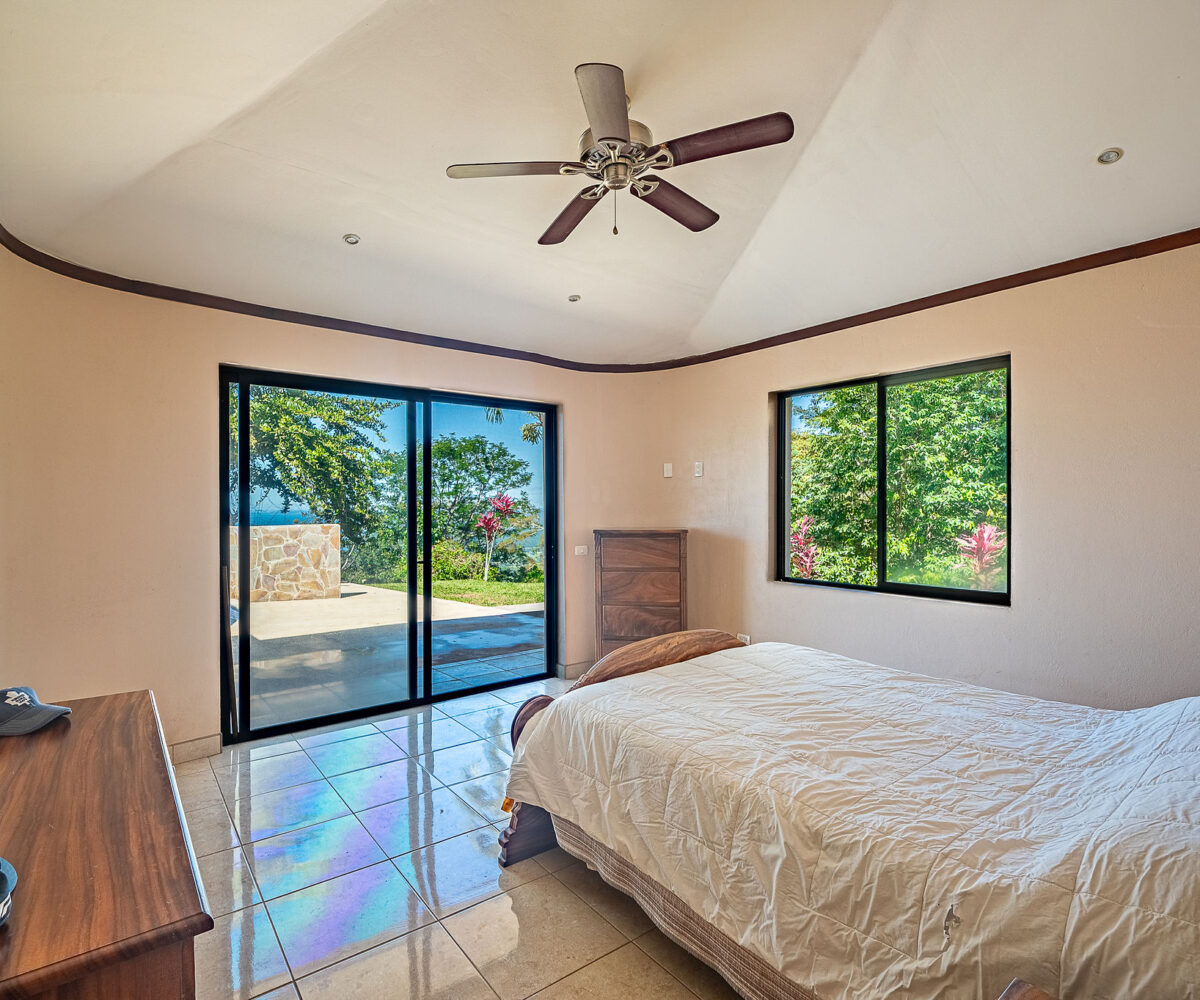 Homes for sale in Tarcoles Costa Rica