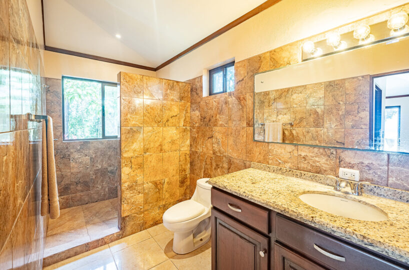 Homes for sale in Tarcoles Costa Rica