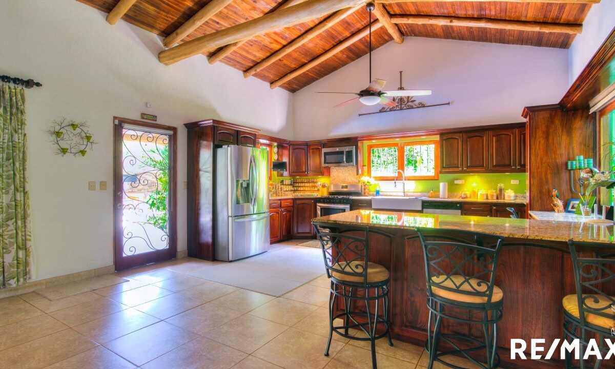 Homes for sale in Hermosa Beach Costa Rica
