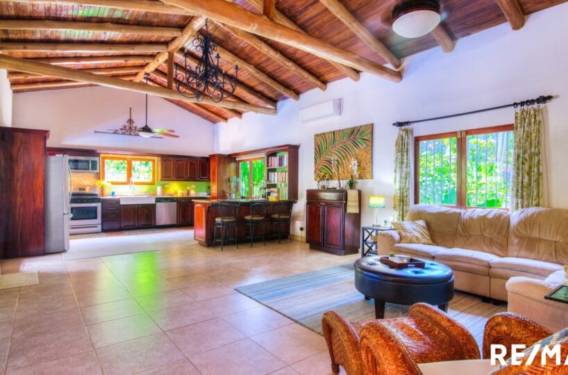Homes for sale in Hermosa Beach Costa Rica