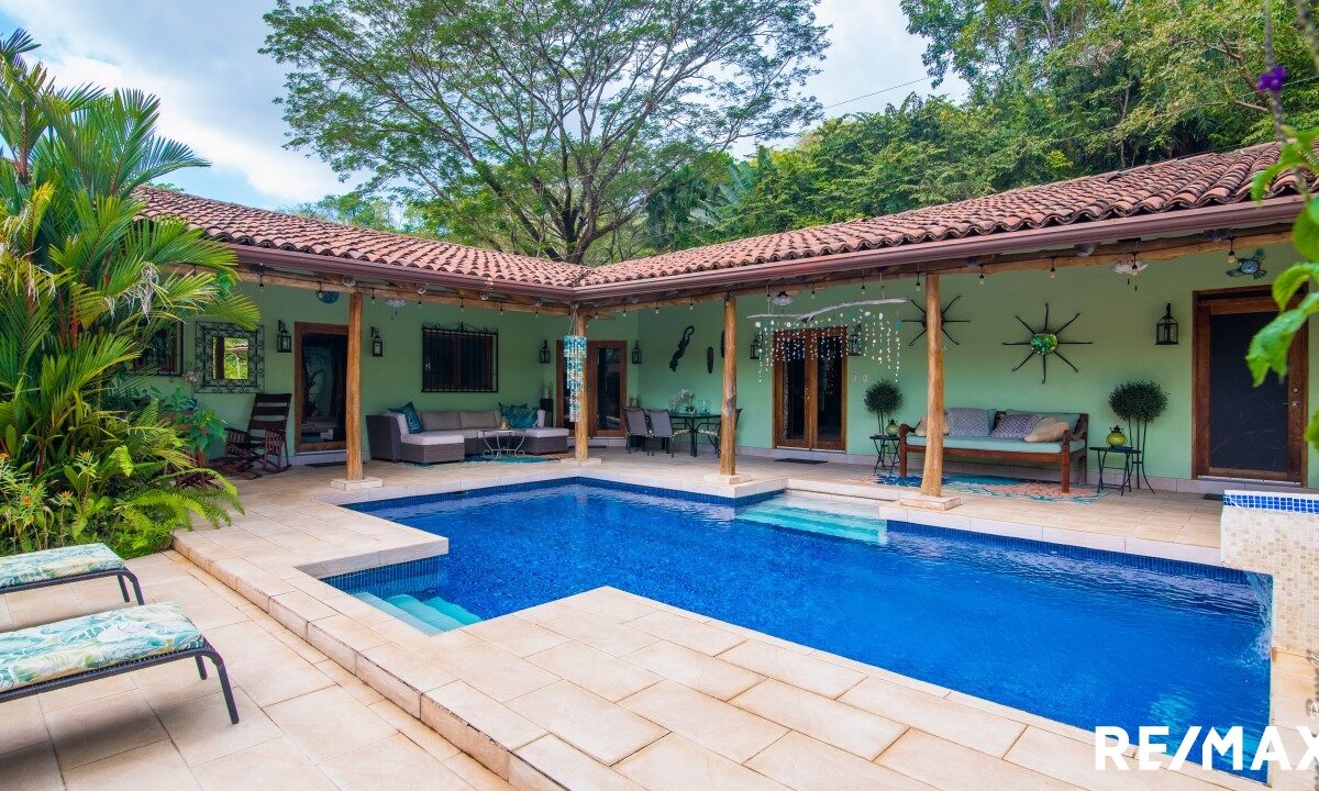 Homes for sale in Hermosa Beach Costa Rica