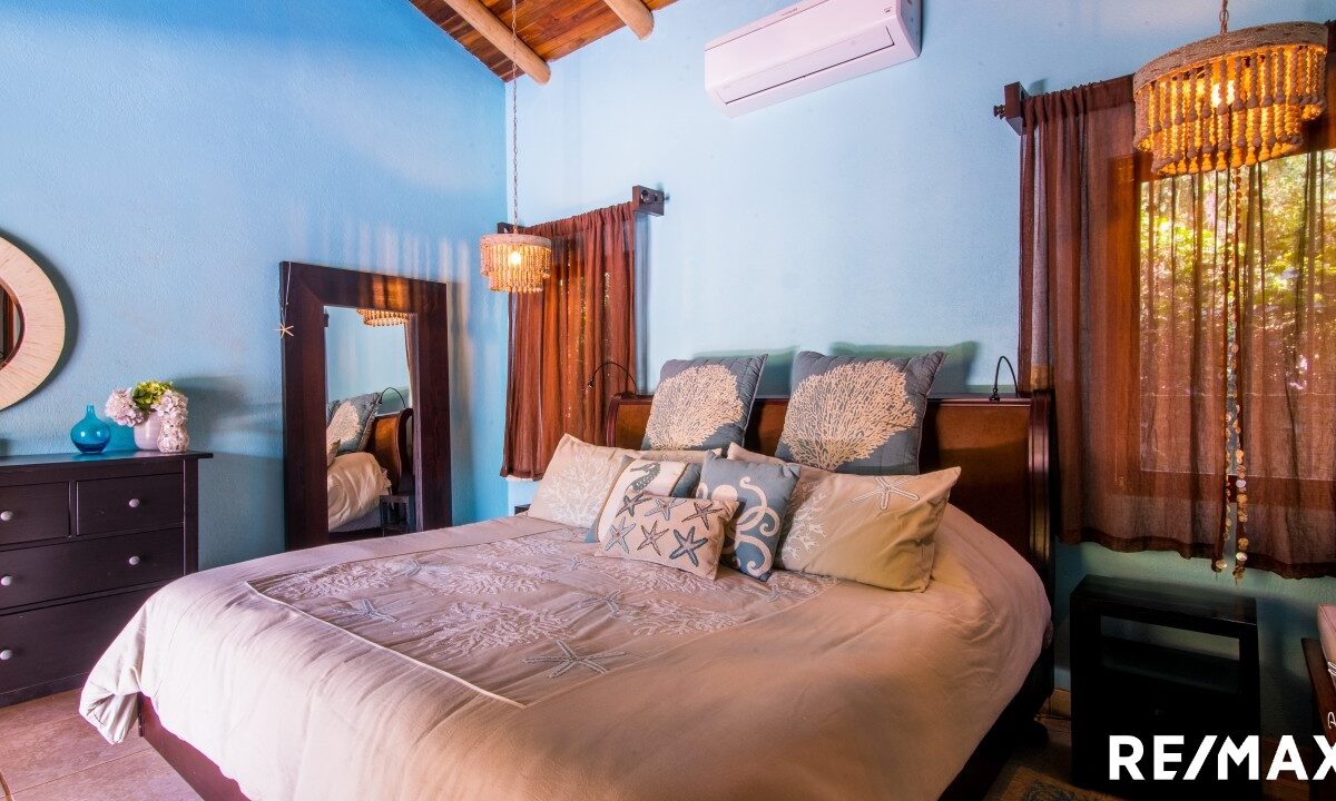 Homes for sale in Hermosa Beach Costa Rica