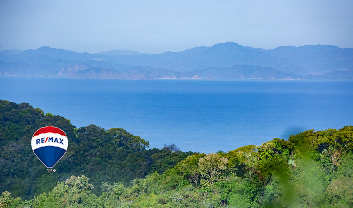 Development Land for sale in Herradura Bay Costa Rica
