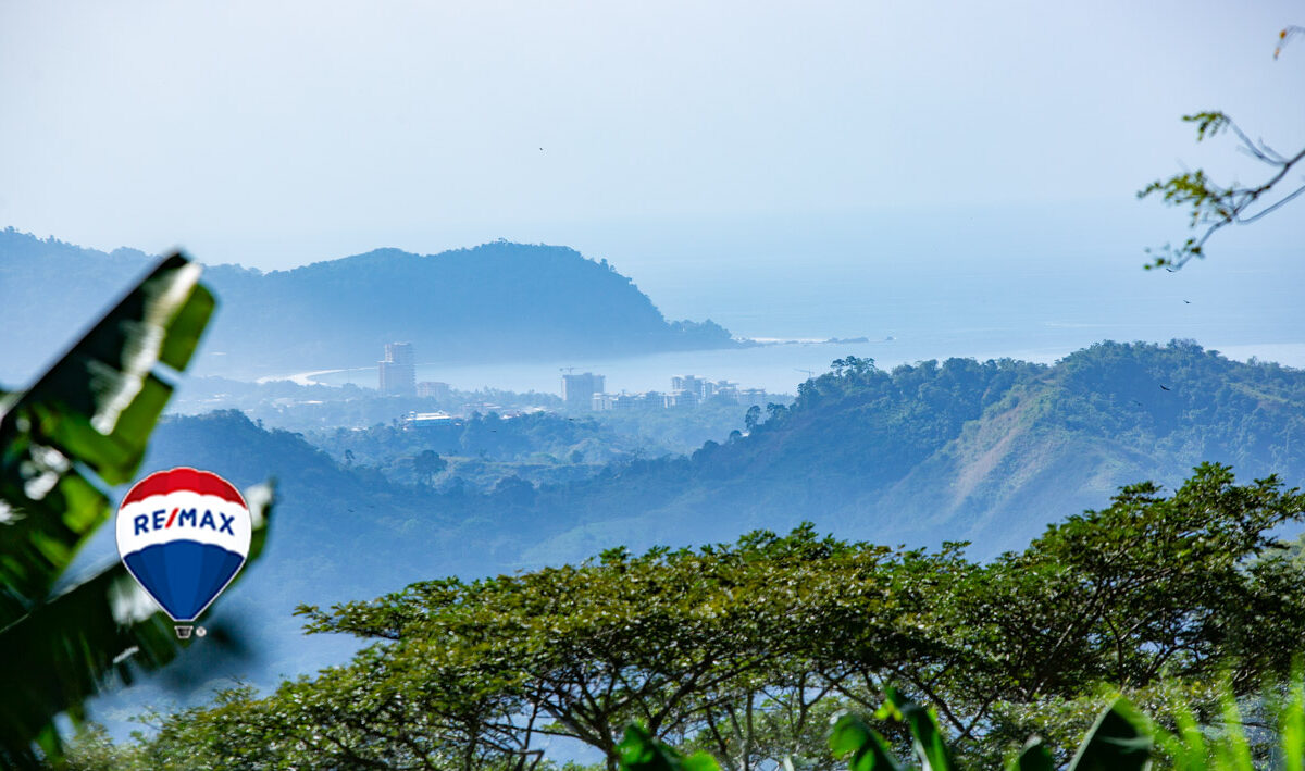 Development Land for sale in Herradura Bay Costa Rica