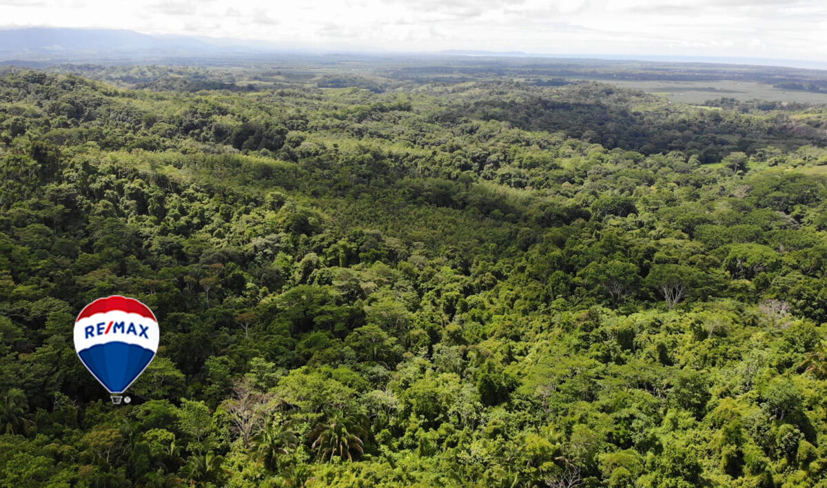 Farms and Ranches for sale in Parrita Costa Rica