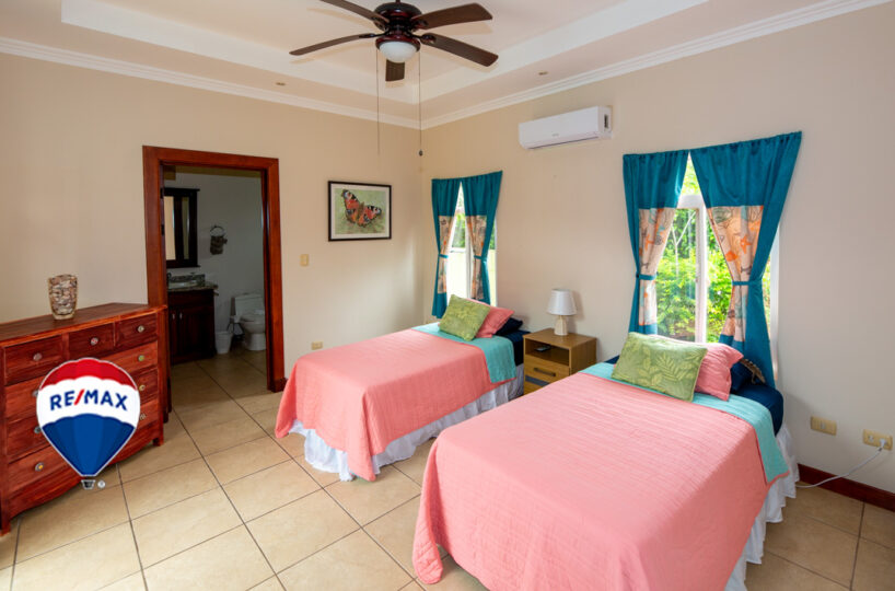 Homes for sale in Esterillos Costa Rica