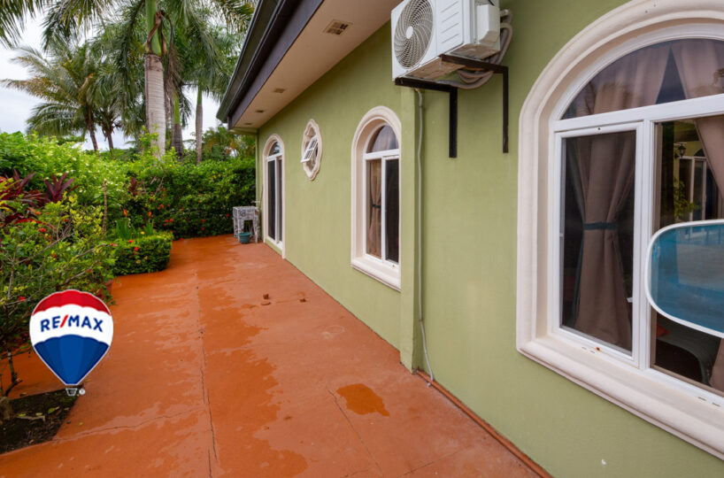 Homes for sale in Esterillos Costa Rica