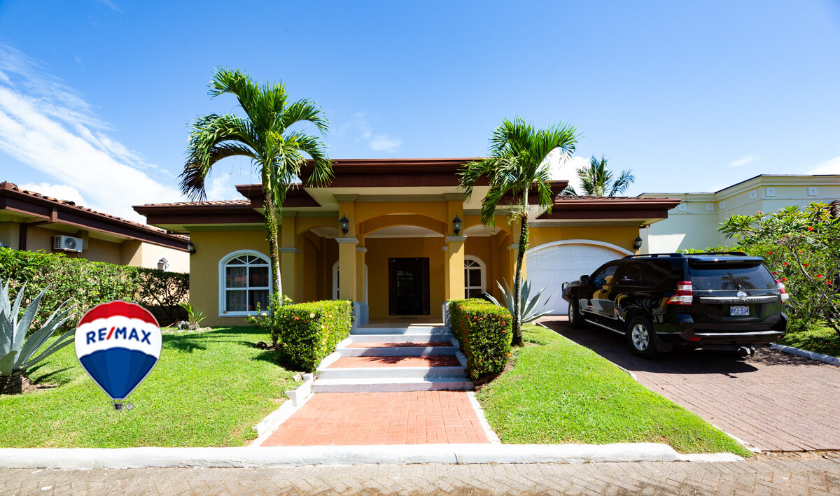Homes for sale in Esterillos Costa Rica