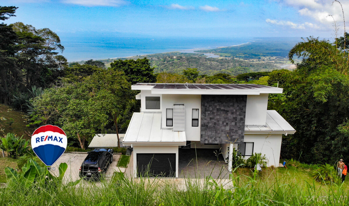 Homes for sale in Tarcoles Costa Rica