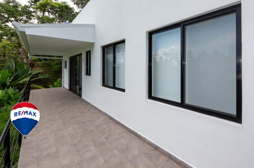 Homes for sale in Tarcoles Costa Rica