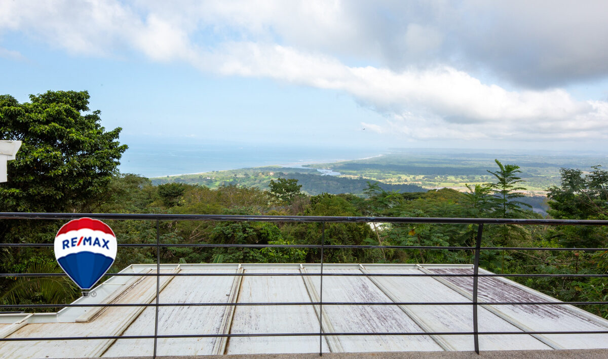 Homes for sale in Tarcoles Costa Rica