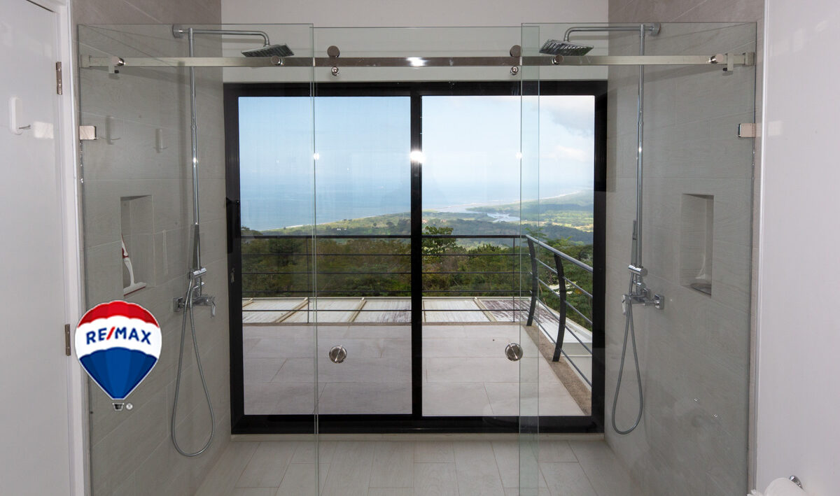 Homes for sale in Tarcoles Costa Rica