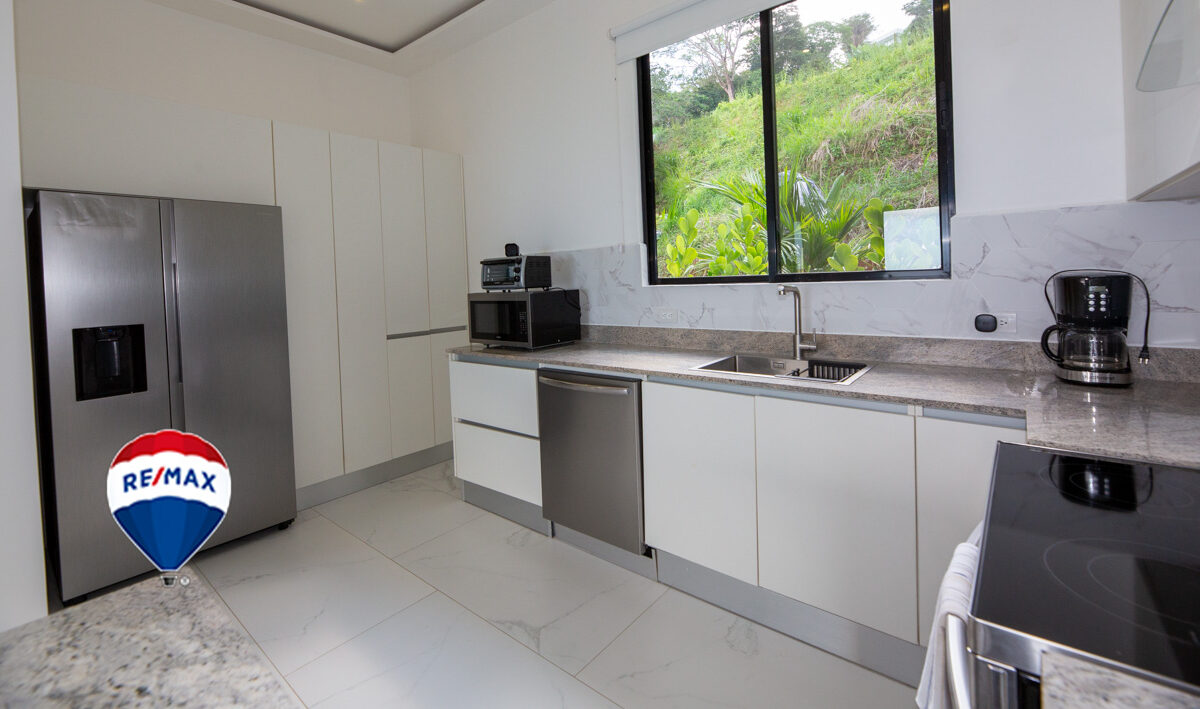 Homes for sale in Tarcoles Costa Rica