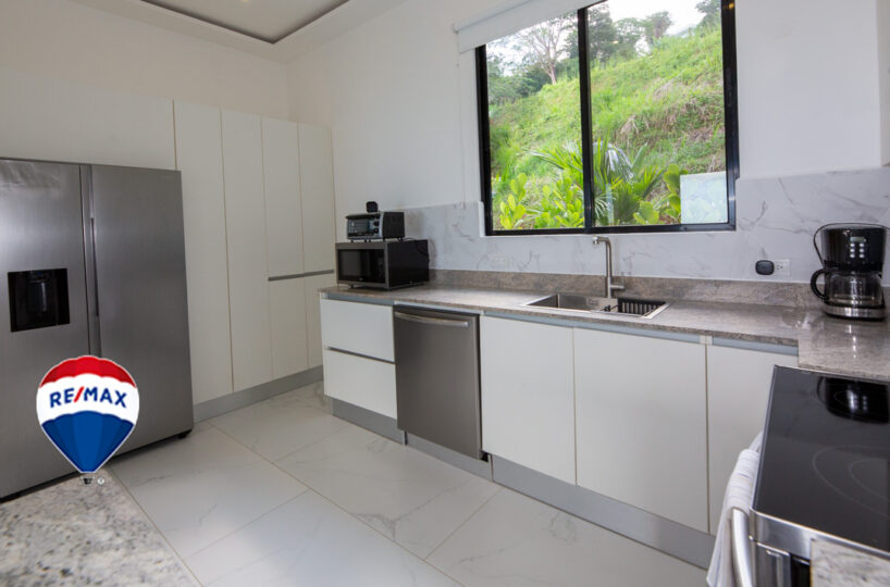 Homes for sale in Tarcoles Costa Rica