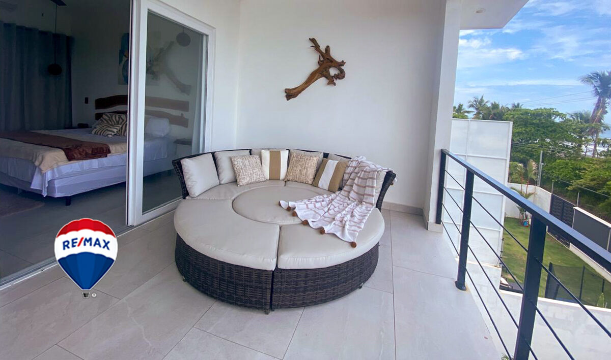 Condos for sale in Hermosa Beach Costa Rica