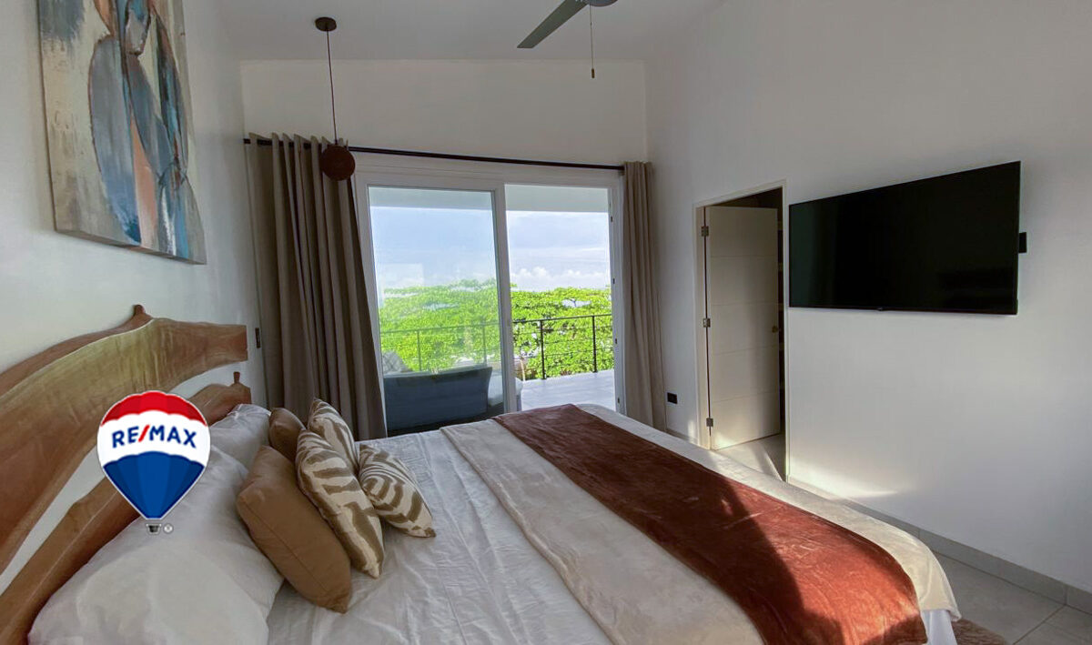 Condos for sale in Hermosa Beach Costa Rica