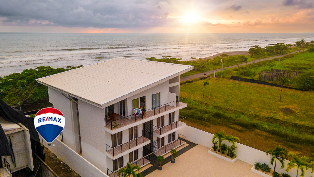 Condos for sale in Hermosa Beach Costa Rica