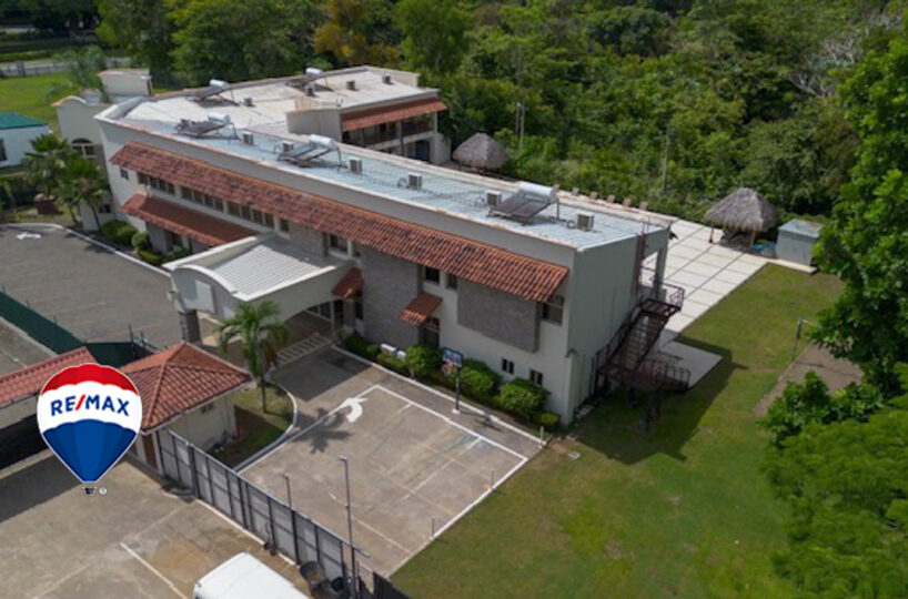 Hotel - B&B for sale in Herradura Bay Costa Rica