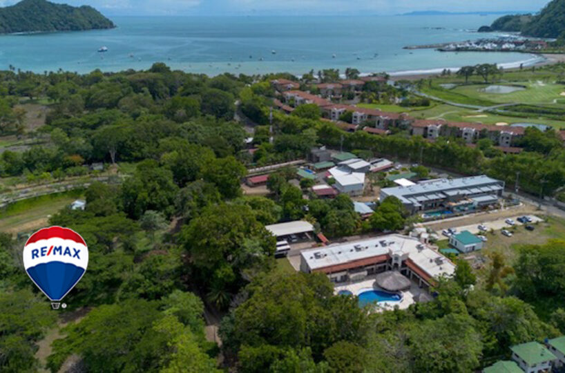 Hotel - B&B for sale in Herradura Bay Costa Rica