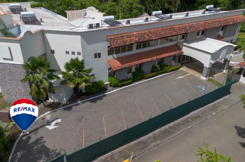 Hotel - B&B for sale in Herradura Bay Costa Rica