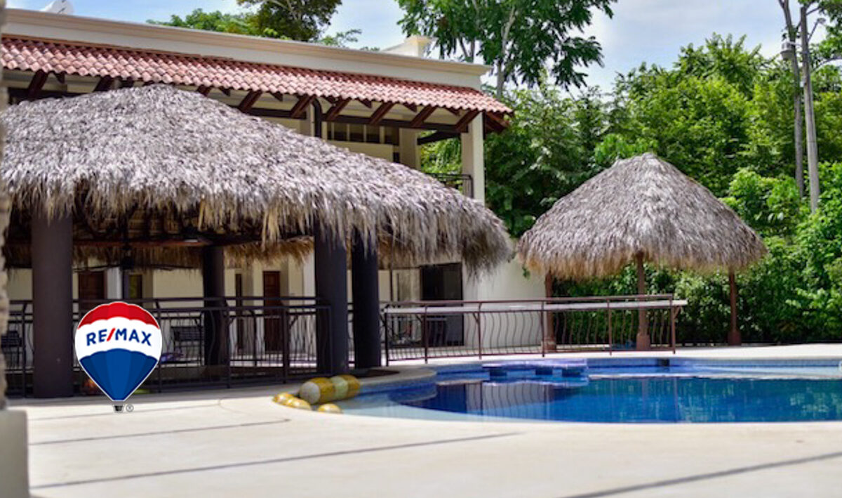 Hotel - B&B for sale in Herradura Bay Costa Rica