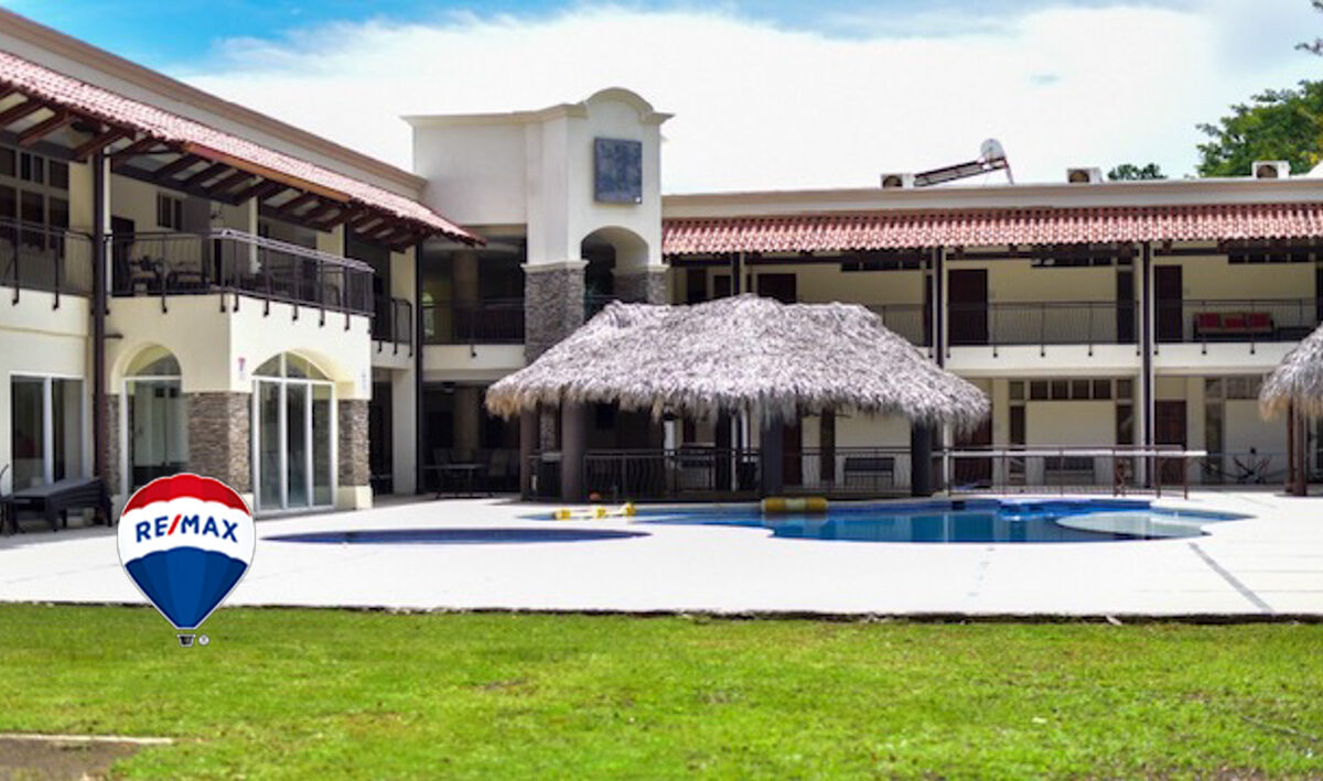 Hotel - B&B for sale in Herradura Bay Costa Rica