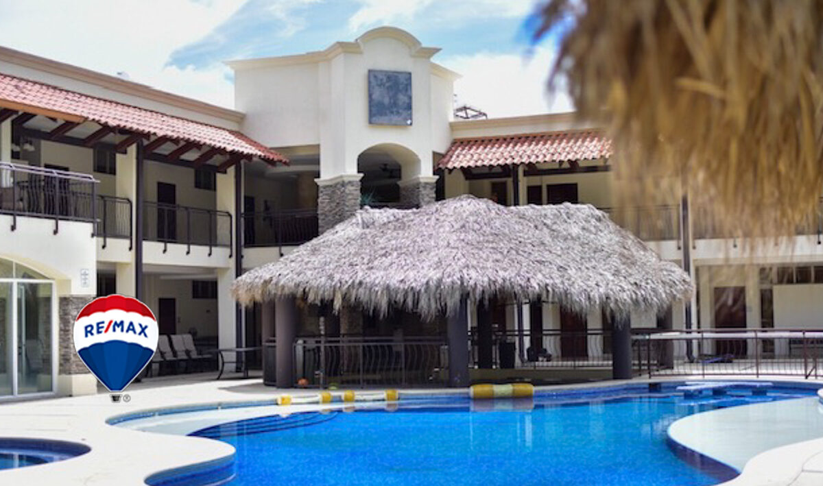 Hotel - B&B for sale in Herradura Bay Costa Rica