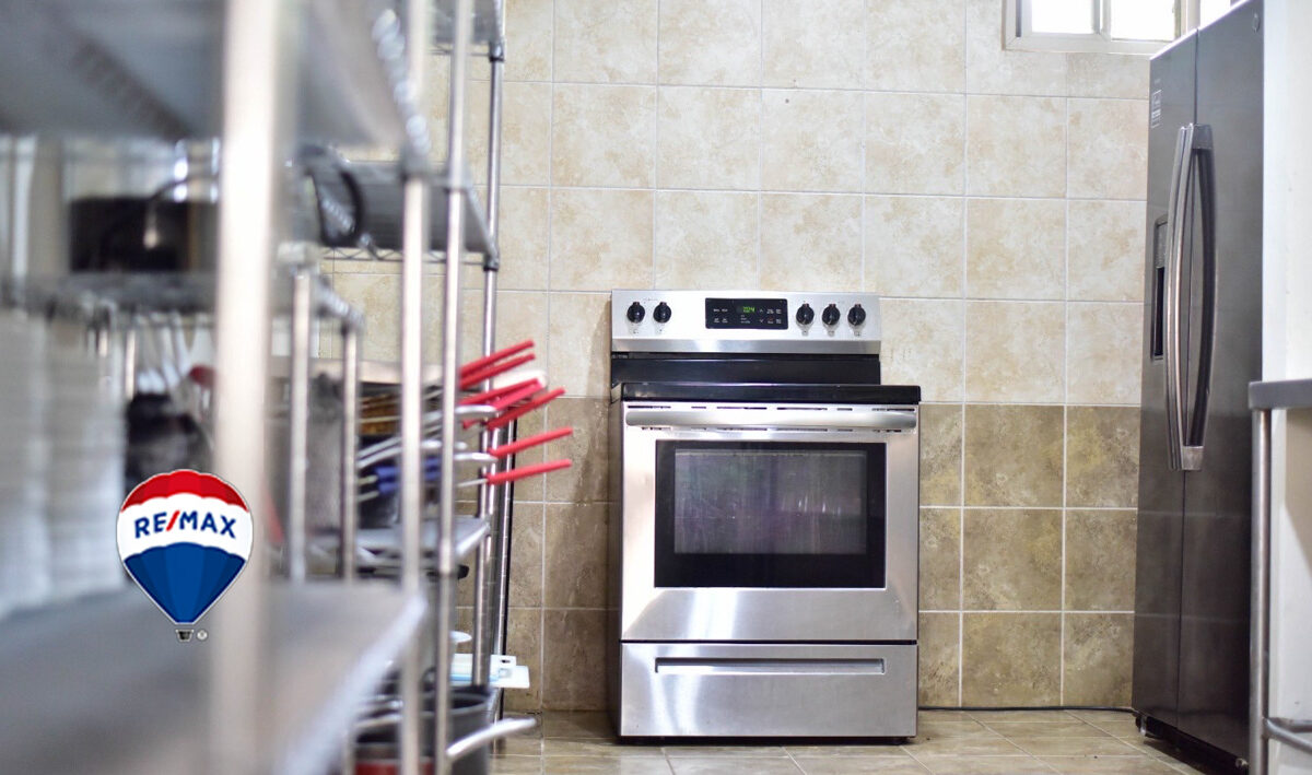 Hotel - B&B for sale in Herradura Bay Costa Rica