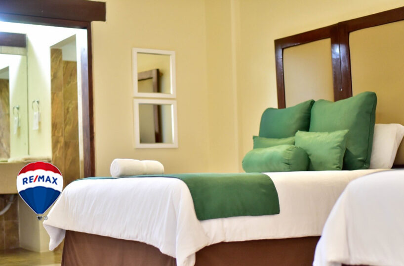 Hotel - B&B for sale in Herradura Bay Costa Rica