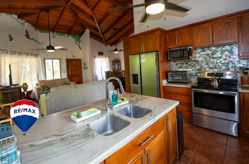 Homes for sale in Esterillos Costa Rica