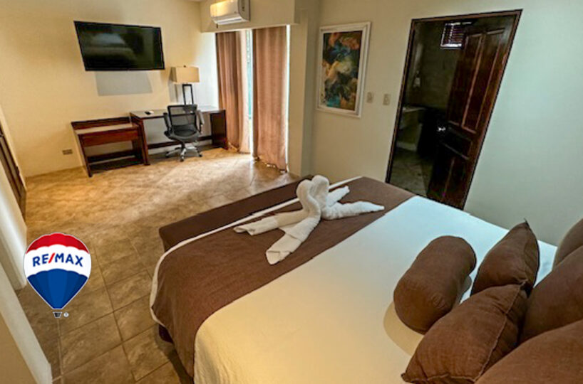 Hotel - B&B for sale in Herradura Bay Costa Rica