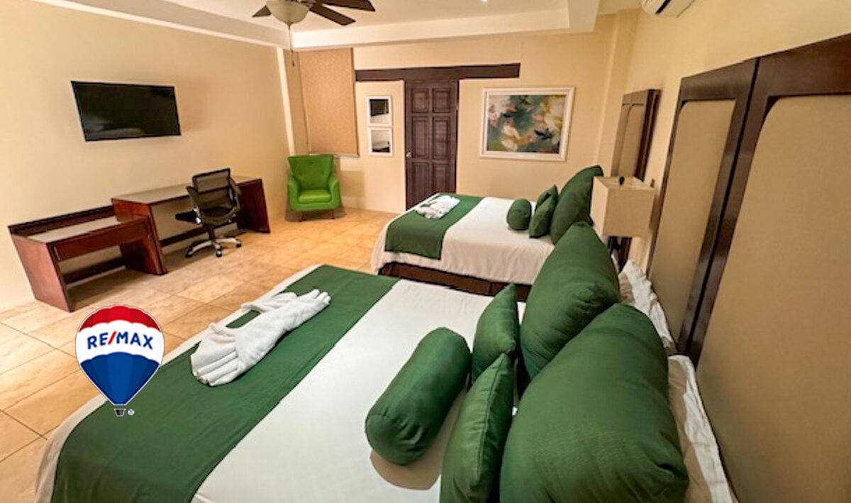 Hotel - B&B for sale in Herradura Bay Costa Rica