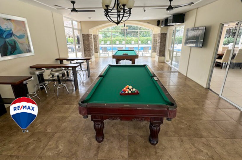 Hotel - B&B for sale in Herradura Bay Costa Rica