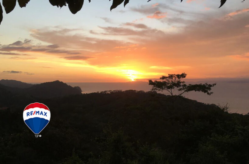 Homes for sale in Tarcoles Costa Rica