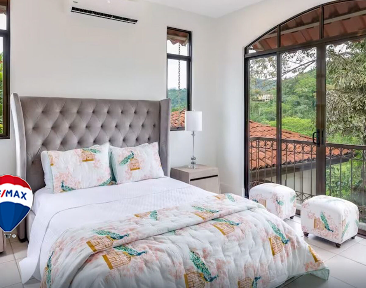 Homes for sale in Tarcoles Costa Rica