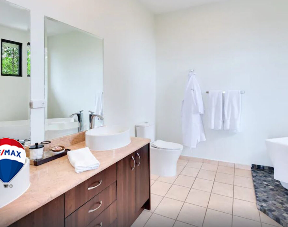 Homes for sale in Tarcoles Costa Rica