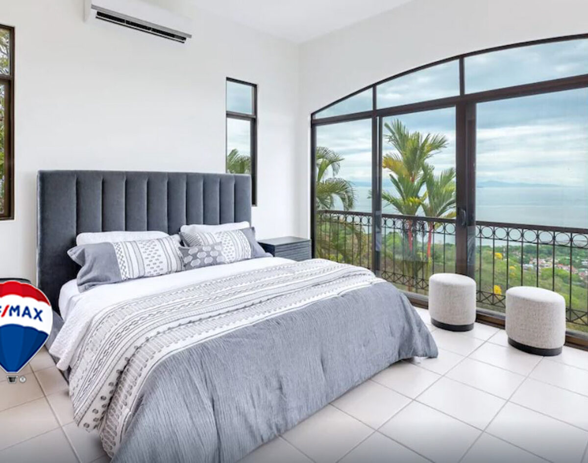 Homes for sale in Tarcoles Costa Rica