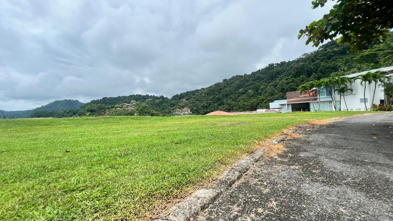 Building Lots for sale in Hermosa BeachHerradura BayPunta Leona Costa Rica