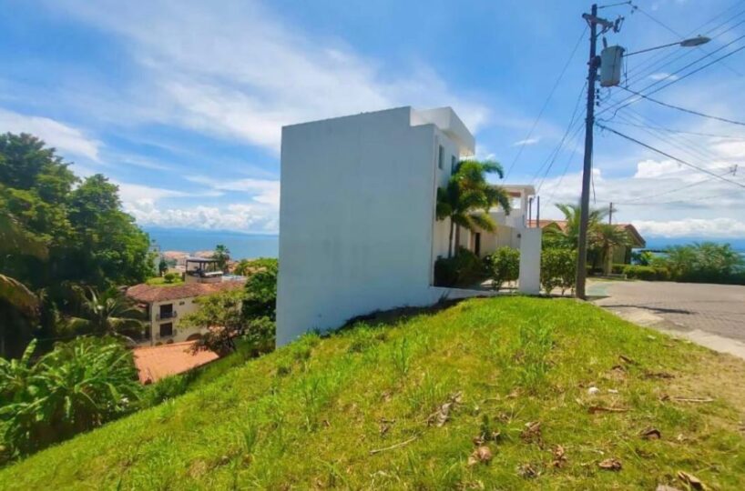 Building Lots for sale in Punta Leona Costa Rica