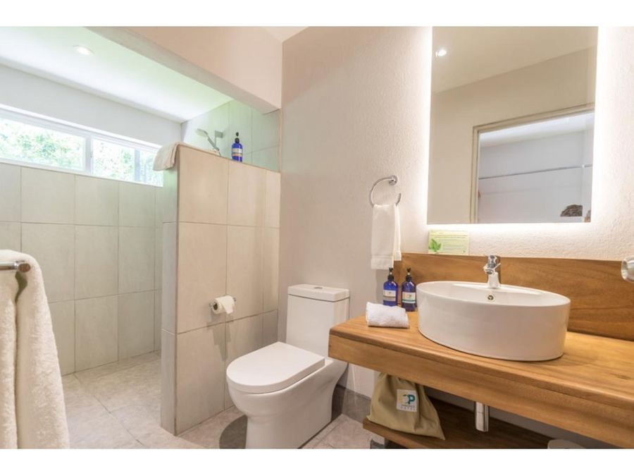 Hotel - B&B for sale in CobanoPlaya Naranjo Costa Rica