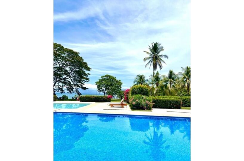 Hotel - B&B for sale in CobanoPlaya Naranjo Costa Rica