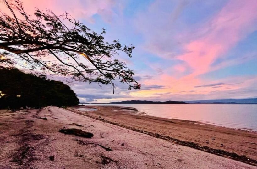 Hotel - B&B for sale in CobanoPlaya Naranjo Costa Rica