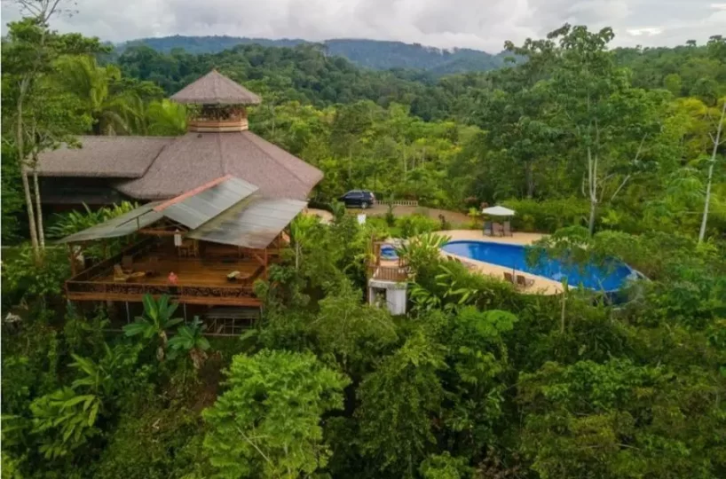 CommercialHotel - B&B for sale in Puerto Jimenez Costa Rica